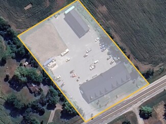Plus de détails pour 5062 Road 38, South Frontenac, ON - Local commercial à vendre