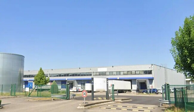 Plus de détails pour 20 Rue Du Ruisseau, Saint-Quentin-Fallavier - Industriel/Logistique à louer