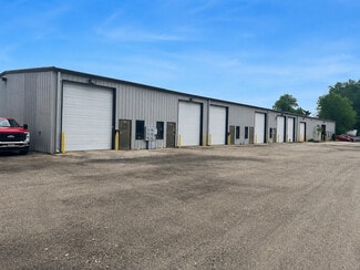 Plus de détails pour 1317 Lamb Rd, Woodstock, IL - Industriel/Logistique à louer