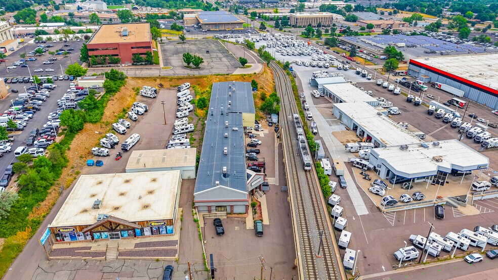 11305 W 6th Ave, Lakewood, CO à vendre - Photo de l’immeuble – Image 3 sur 15