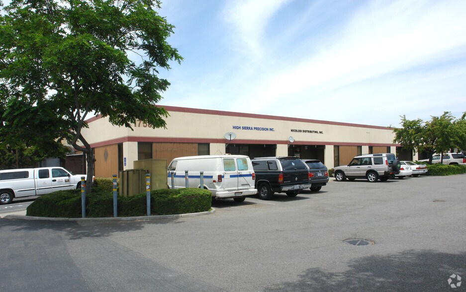 1758 Junction Ave, San Jose, CA à louer - Photo de l’immeuble – Image 2 sur 6