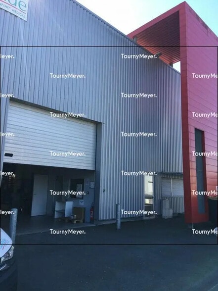 Industriel/Logistique dans Blanquefort à louer - Photo de l’immeuble – Image 2 sur 3