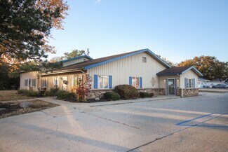 Plus de détails pour 614 N Main St, North Webster, IN - Bureau à vendre