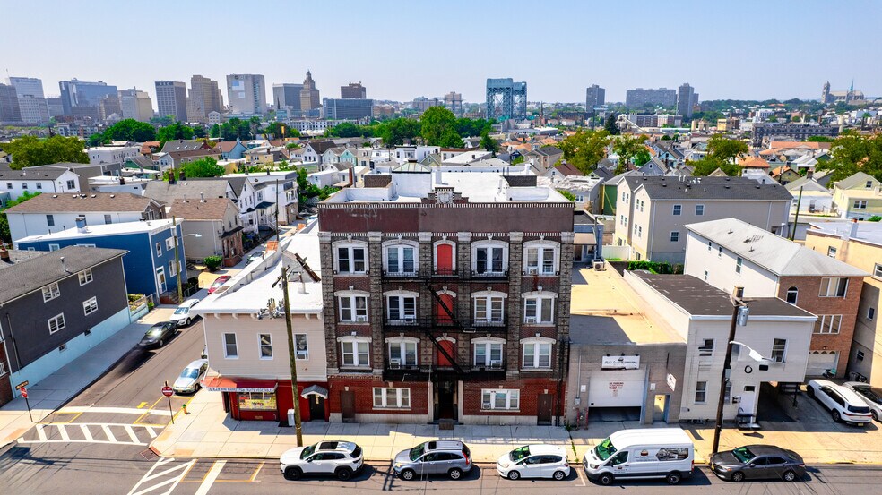 302-304 N 3rd St, Harrison, NJ à vendre - Photo de l’immeuble – Image 3 sur 15