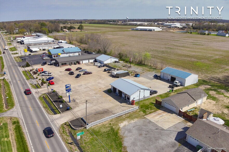 1510 N Main St, Benton, IL à vendre - Photo de l’immeuble – Image 2 sur 5