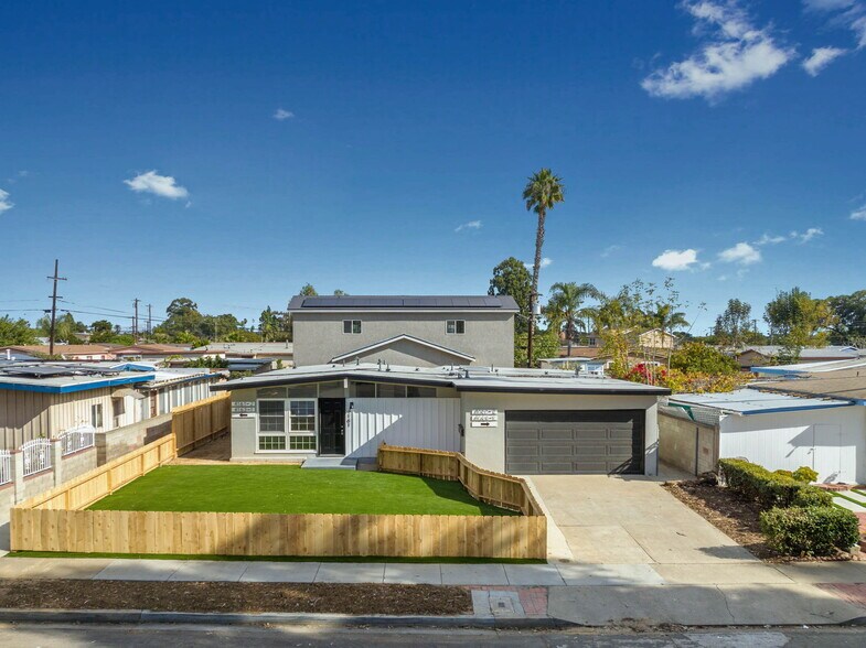 4161 Clairemont Mesa Blvd, San Diego, CA à vendre - Photo de l’immeuble – Image 2 sur 23