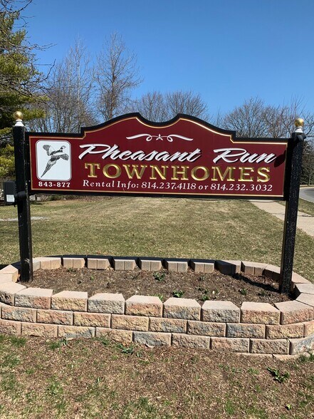 867 Southgate Dr, State College, PA à vendre - Photo principale – Image 1 sur 29