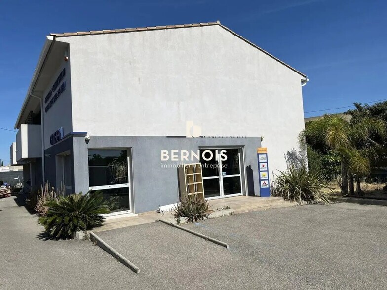 Local commercial dans La Seyne-sur-Mer à louer - Photo de l’immeuble – Image 3 sur 13