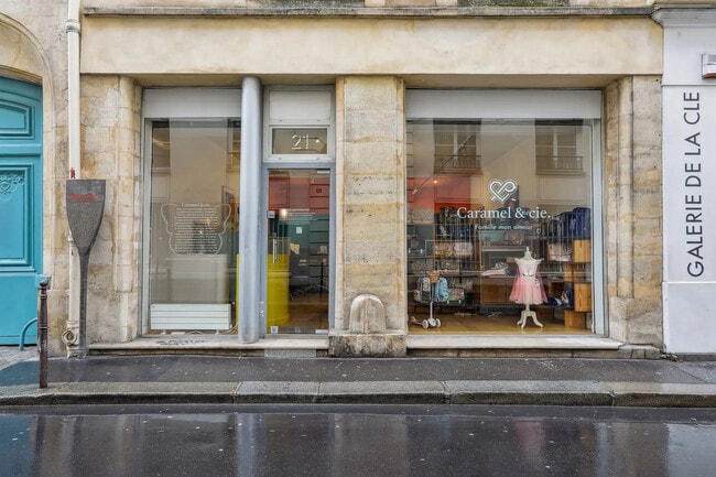 Plus de détails pour 21 Rue Michel Le Comte, Paris - Bureau, Local commercial à louer