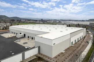 Plus de détails pour 4700 Business Center Dr, Fairfield, CA - Industriel/Logistique à louer