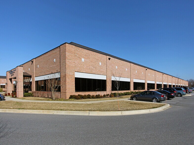 7390 Coca Cola Dr, Hanover, MD à louer - Photo de l’immeuble – Image 3 sur 10