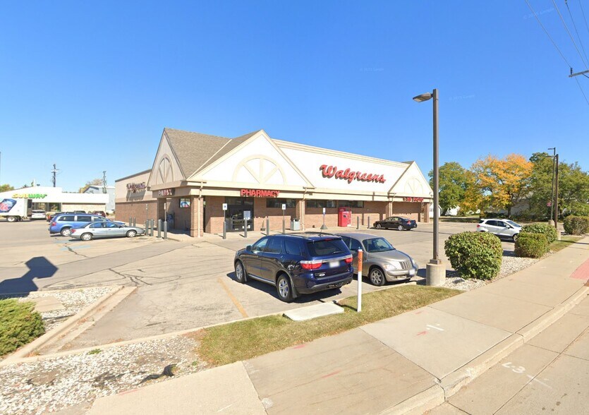 305 Racine St, Menasha, WI à vendre - Photo de l’immeuble – Image 2 sur 5
