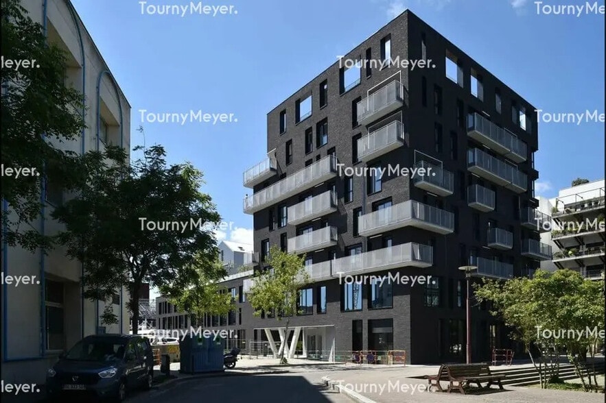 5 Rue La Noue Bras De Fer, Nantes à louer - Photo de l’immeuble – Image 2 sur 5
