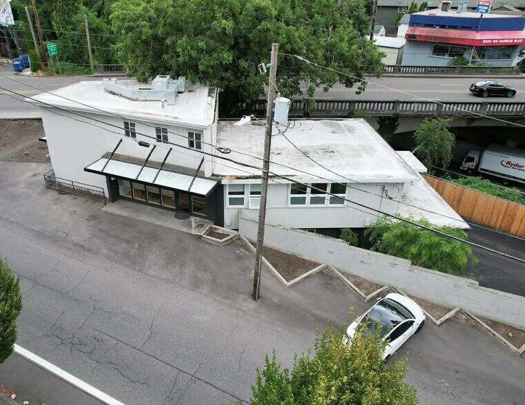 8283 SW Barbur Blvd, Portland, OR à vendre - Aérien – Image 2 sur 14