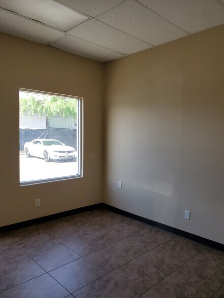 3465 Lee Blvd, El Paso, TX à louer - Photo intérieure – Image 3 sur 9