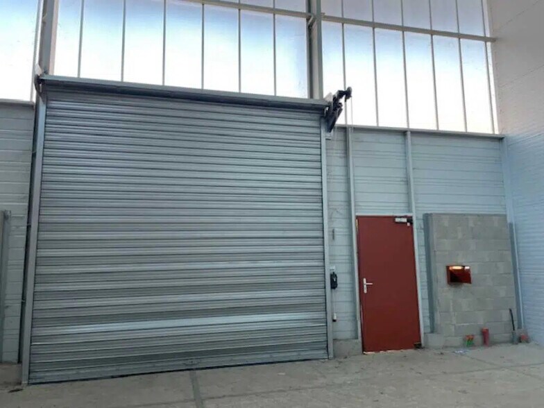 Local d'activités dans Billy-sur-Aisne à vendre - Photo de l’immeuble – Image 2 sur 2