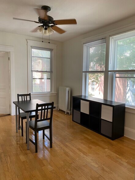 244 Bowen St, Providence, RI à vendre - Photo de l’immeuble – Image 2 sur 17