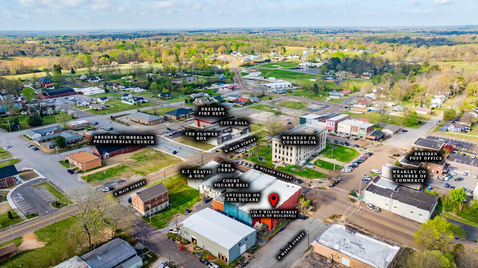 126 N Wilson St, Dresden, TN à vendre - Photo de l’immeuble – Image 2 sur 33