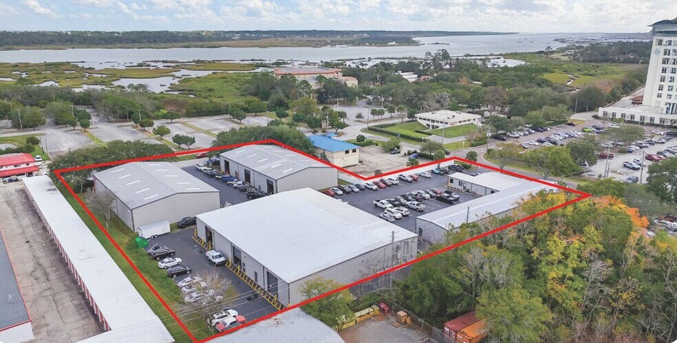 1 Willard Dr, Saint Augustine, FL à vendre - Photo principale – Image 1 sur 6