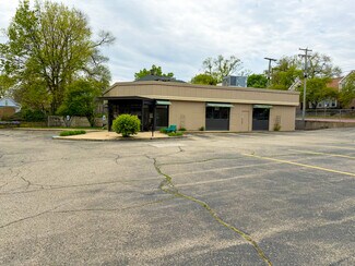 Plus de détails pour 602 Lincolnway E, South Bend, IN - Local commercial à vendre