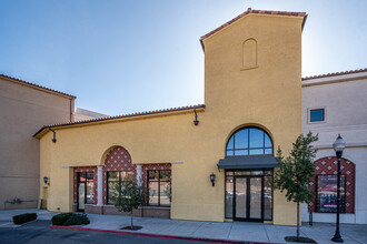6905 El Camino Real, Atascadero, CA à louer Photo de l’immeuble– Image 1 sur 2