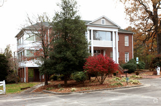 Plus de détails pour 210 Valdese Ave, Morganton, NC - Bureau à louer