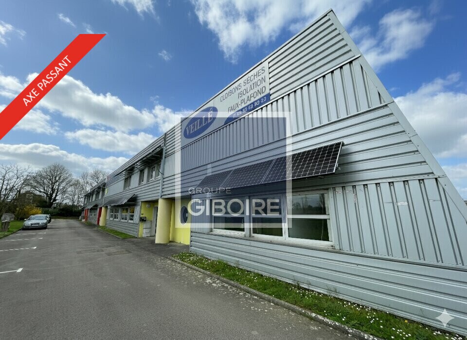 Industriel/Logistique dans Servon-sur-Vilaine à louer Photo de l’immeuble– Image 1 sur 9