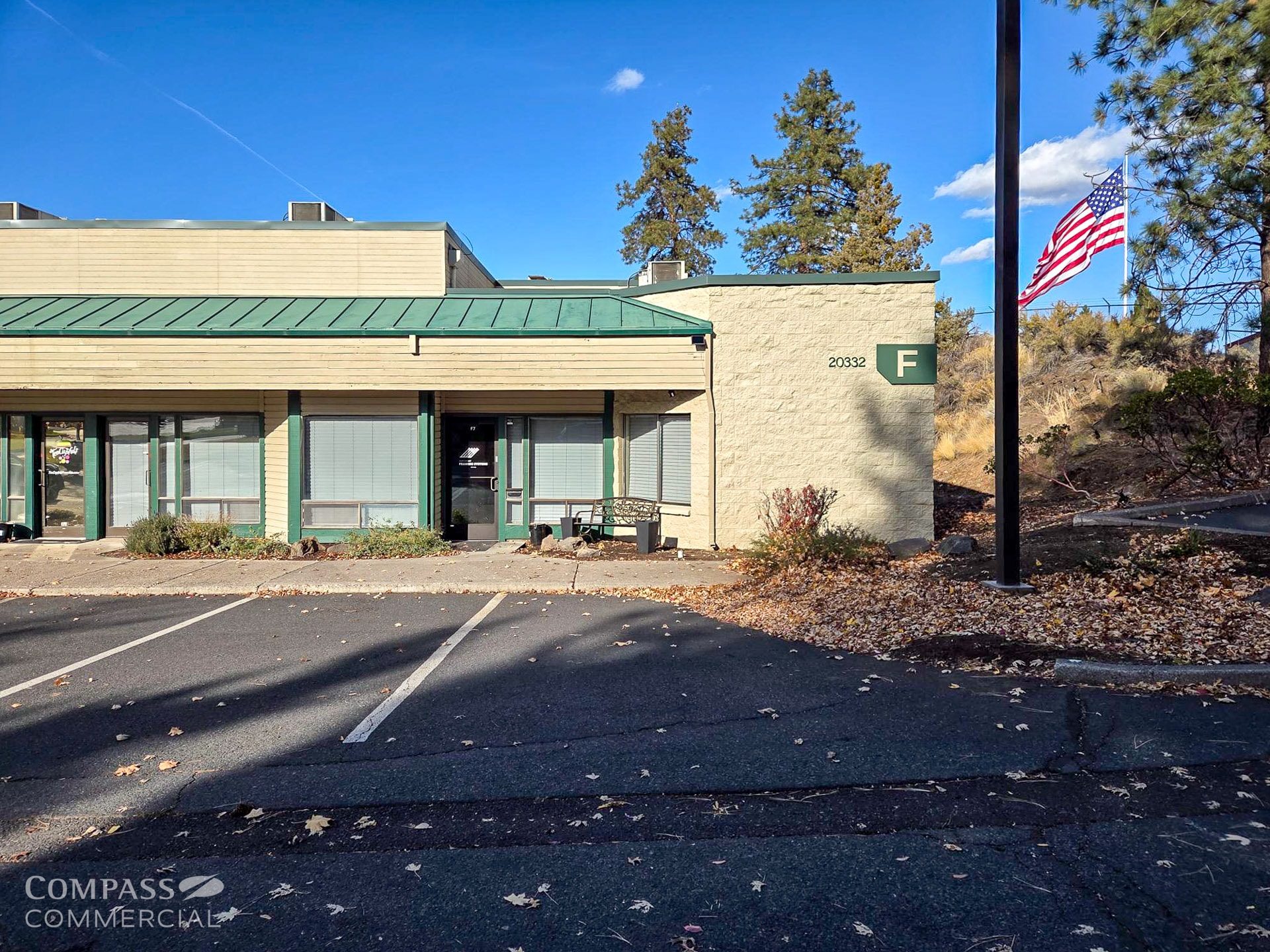 20340-20370 Empire Ave, Bend, OR à louer Photo intérieure– Image 1 sur 24