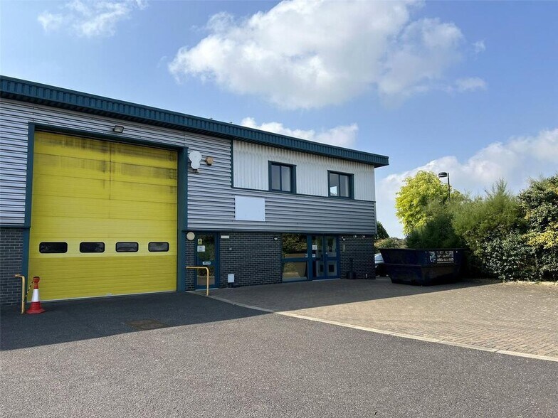 Aviation Way, Southend On Sea à louer - Photo de l’immeuble – Image 2 sur 10