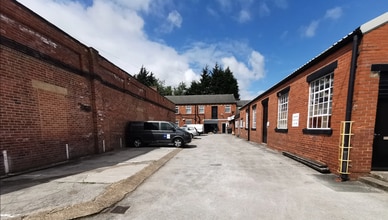 Mill Ln, Leeds à louer Photo de l’immeuble– Image 1 sur 6