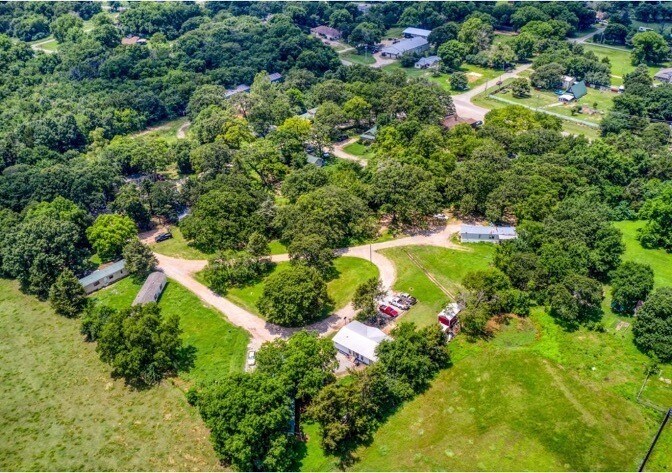 1 Oak St, Colbert, OK à vendre - Aérien – Image 1 sur 7