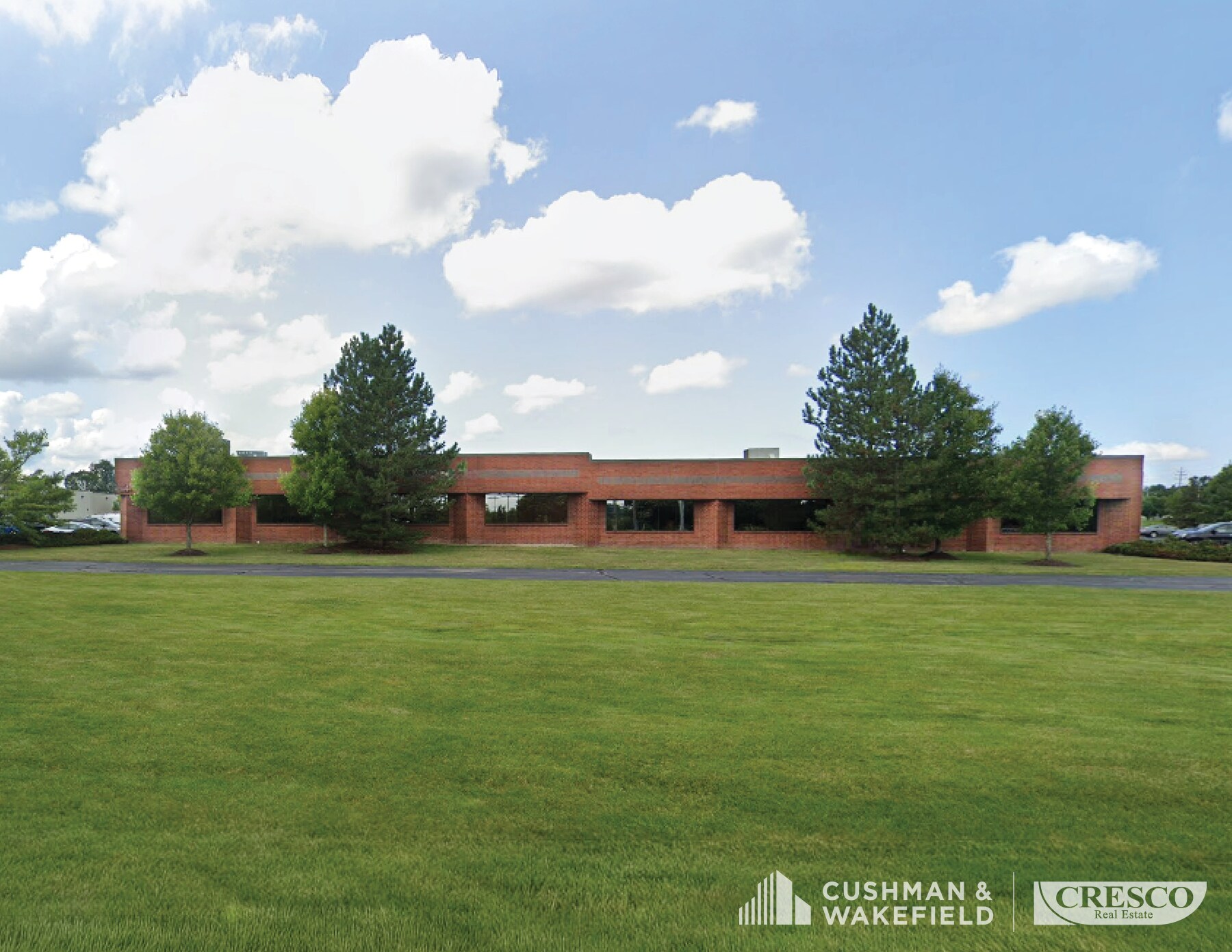 5970 Cochran Rd, Solon, OH à louer Photo de l’immeuble– Image 1 sur 7