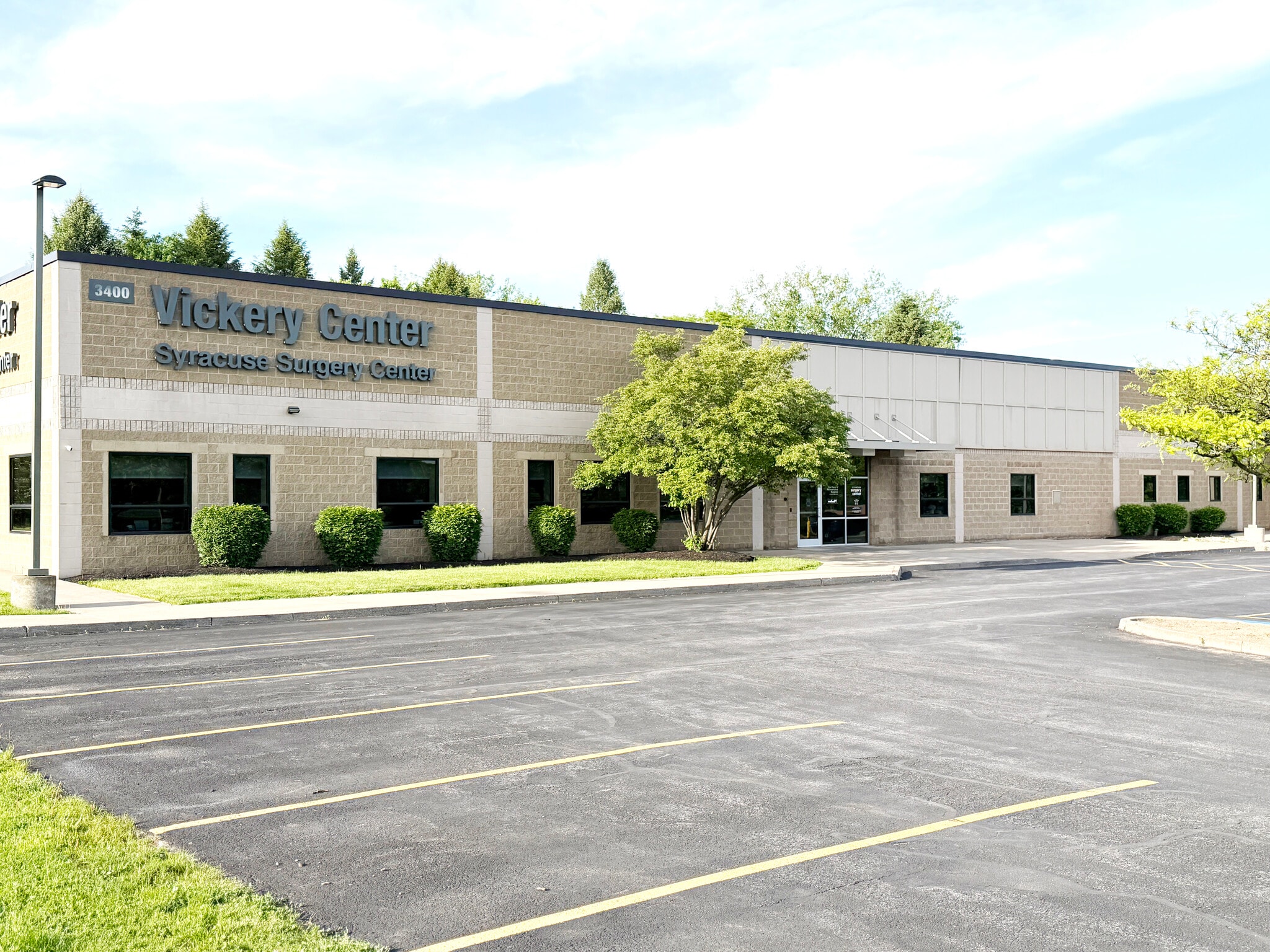 3400 Vickery Rd, North Syracuse, NY à louer Photo de l’immeuble– Image 1 sur 10