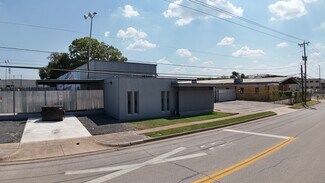 Plus de détails pour 3713 Cockrell Ave, Fort Worth, TX - Local d'activités à louer