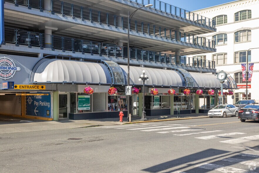 617 Broughton St, Victoria, BC à louer - Photo de l’immeuble – Image 2 sur 17