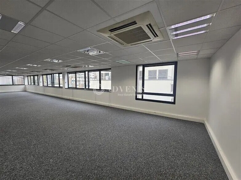 Bureau dans Bagnolet à louer - Photo de l’immeuble – Image 2 sur 7