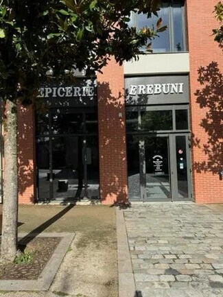 Plus de détails pour Local commercial à louer