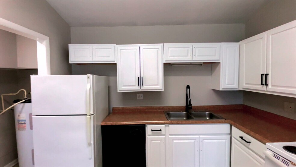 Huntsville, AL 35 Unit Portfolio portefeuille de 4 biens à vendre sur LoopNet.fr - Vidéo sur l’annonce professionnelle – Image 2 sur 43