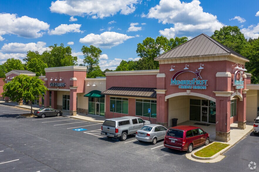 7475 Douglas Blvd, Douglasville, GA à louer - Photo de l’immeuble – Image 2 sur 5
