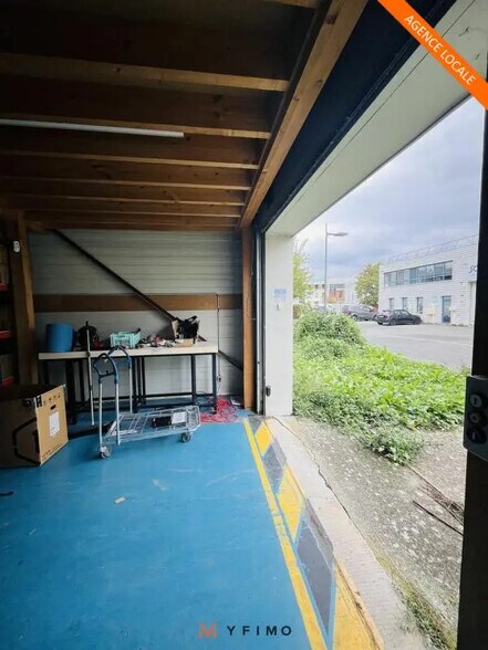 Local d’activités dans Croissy-sur-Seine à louer - Photo intérieure – Image 1 sur 6