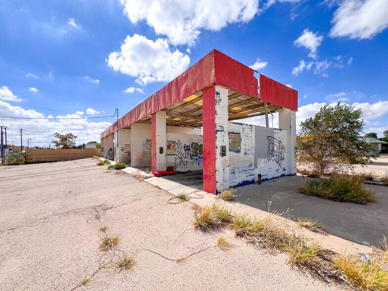 1329 San Andres Dr, Odessa, TX à vendre - Photo de l’immeuble – Image 2 sur 8