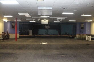 221 N 66th St, Lincoln, NE à louer Photo intérieure– Image 2 sur 2