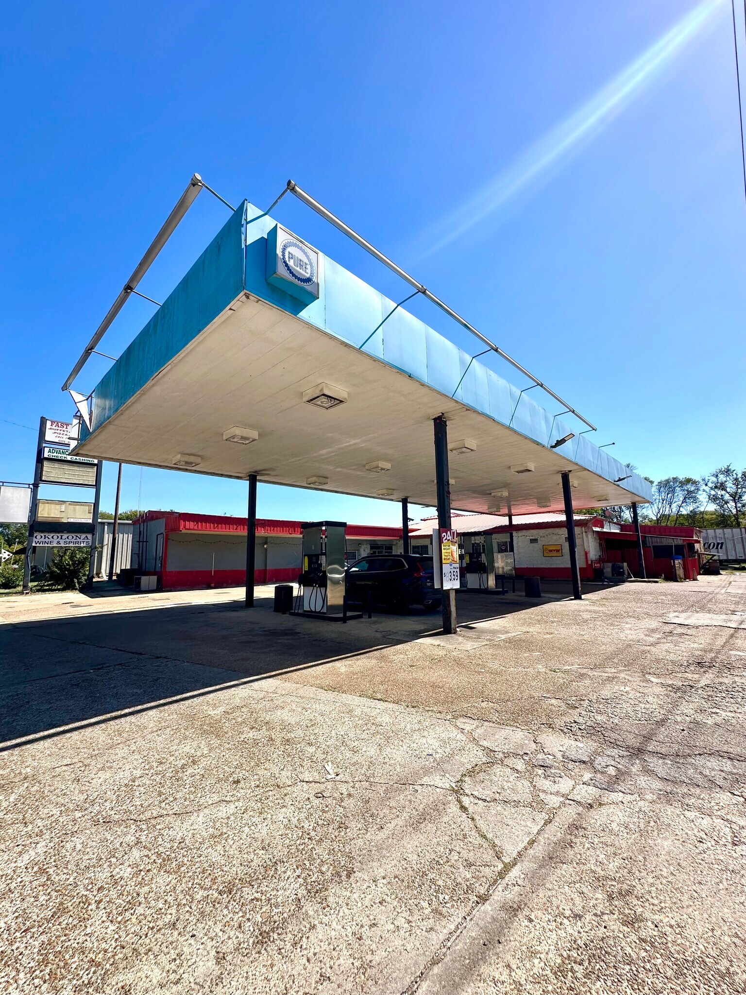 103 W Monroe Ave, Okolona, MS à vendre Photo principale– Image 1 sur 23