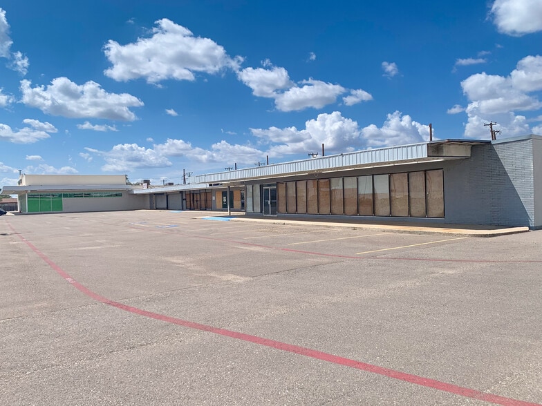1805 Parkway Dr, Lubbock, TX à louer - Photo de l’immeuble – Image 3 sur 7