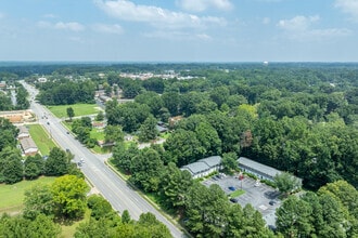 3300 N Elm St, Greensboro, NC - Vue aérienne  vue de carte
