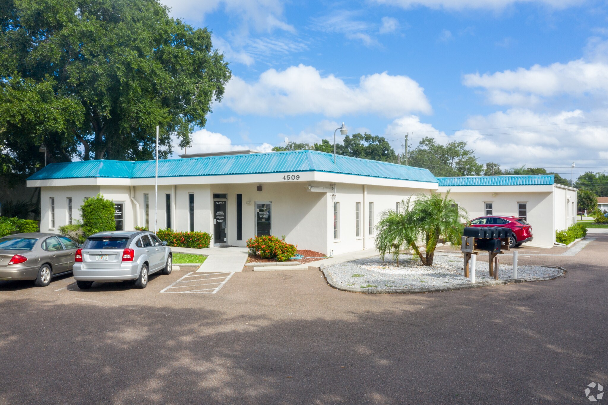 4509 Bee Ridge Rd, Sarasota, FL à vendre Photo principale– Image 1 sur 24