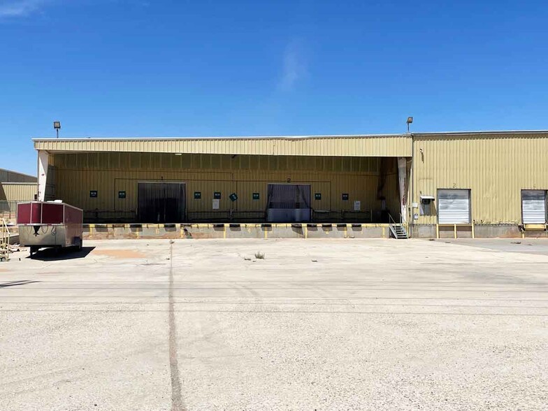 8000 Ashley Rd, El Paso, TX à louer - Photo de l’immeuble – Image 3 sur 11