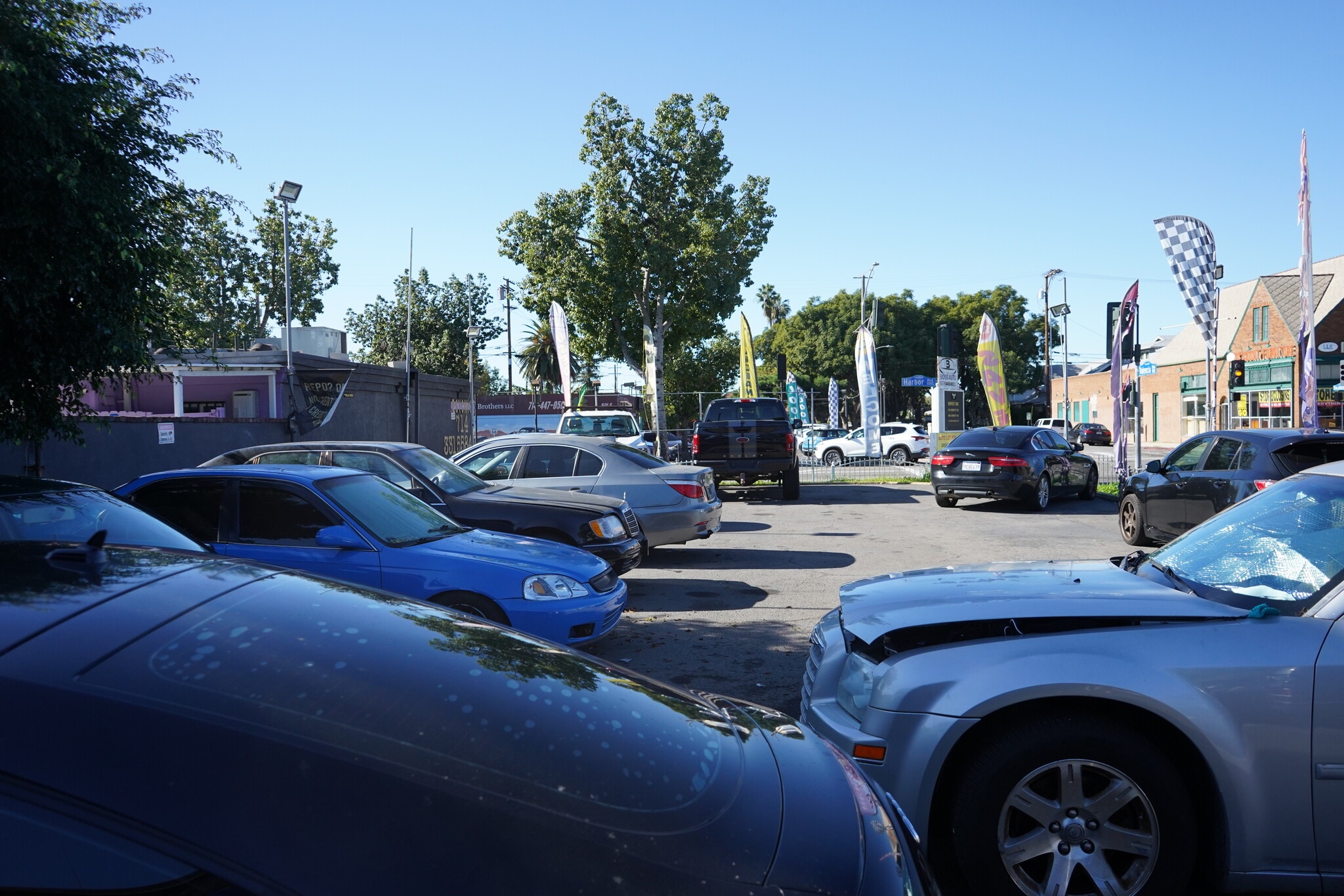 502 S Harbor Blvd, Fullerton, CA à louer Photo principale– Image 1 sur 13