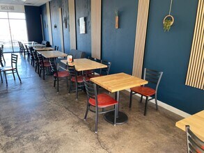 2111-2361 E Palmdale Blvd, Palmdale, CA à louer Photo intérieure– Image 2 sur 10