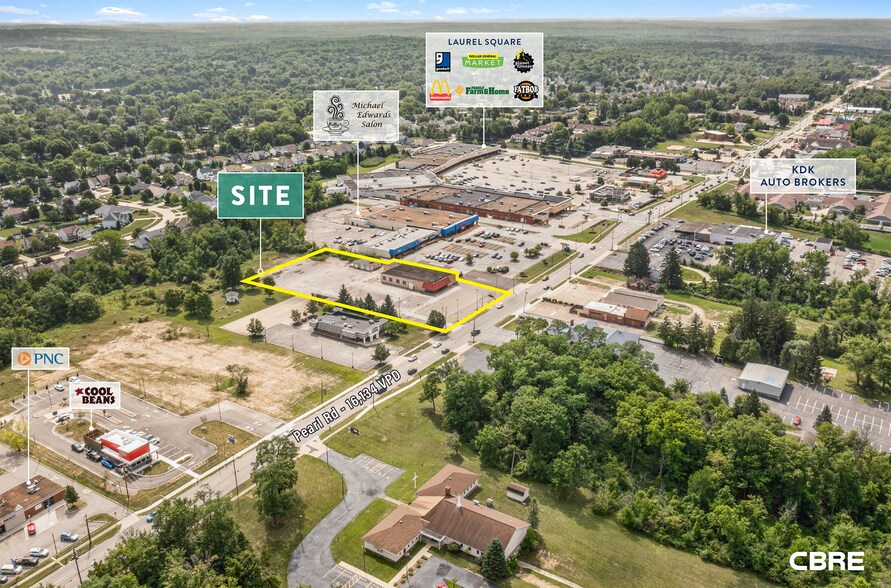 1633 Pearl Rd, Brunswick, OH à vendre - Photo de l’immeuble – Image 3 sur 10